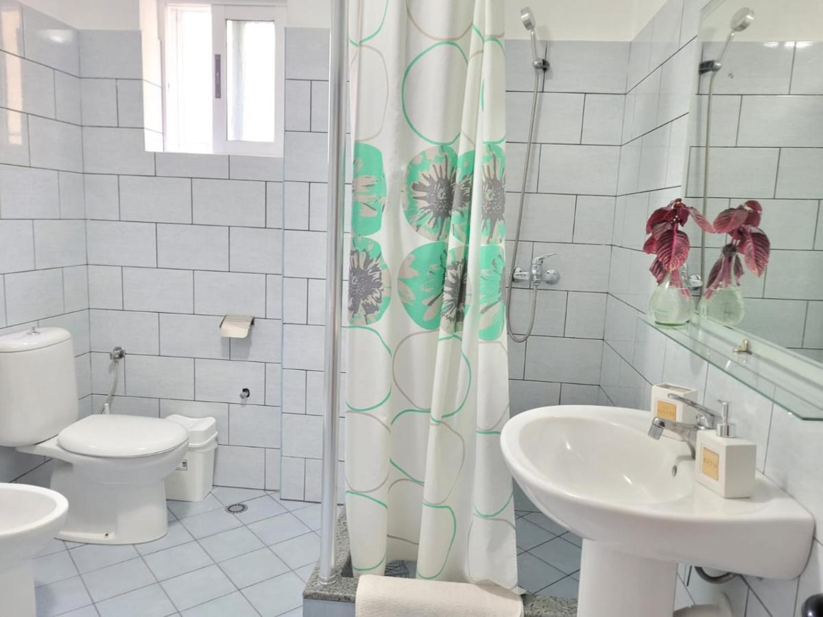 Koreta Apartment Vlorë Buitenkant foto